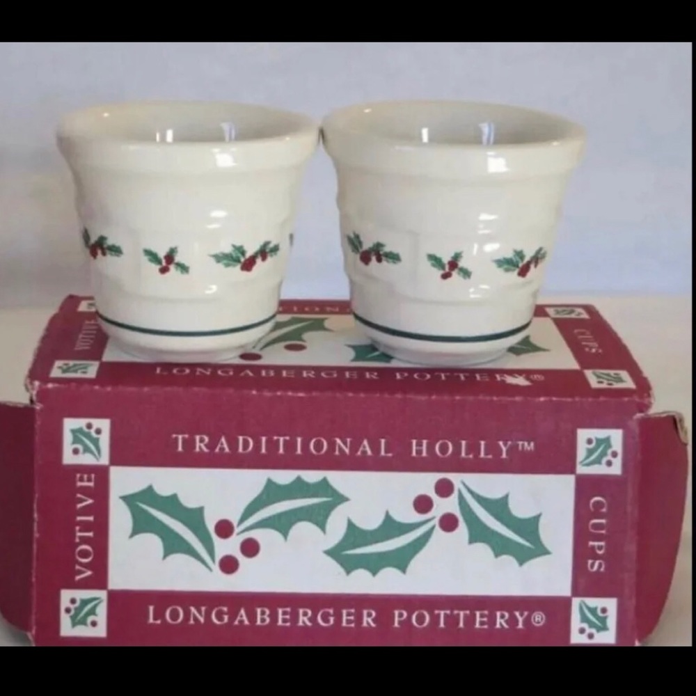 🎄🎄Longaberger VINTAGE Set of 2 Holly Votives